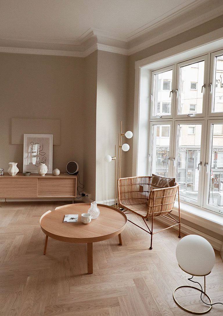 Ny lägenhet i varm färgskala Ny lägenhet i varm färgskala